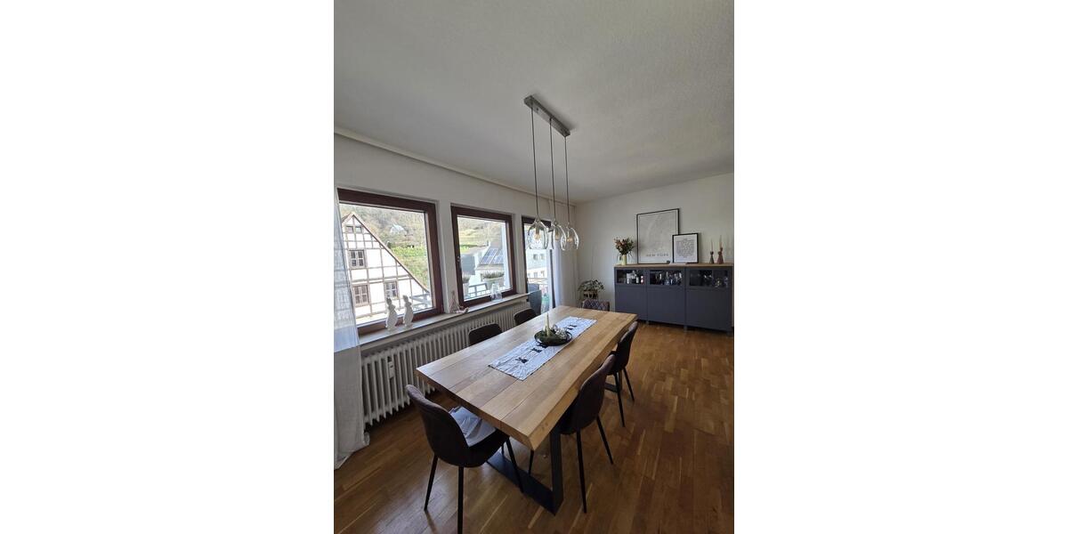 Etagenwohnung Engelskirchen - 4 Zimmer, 100 m&sup2;, 750&euro; | Angebot:25539399