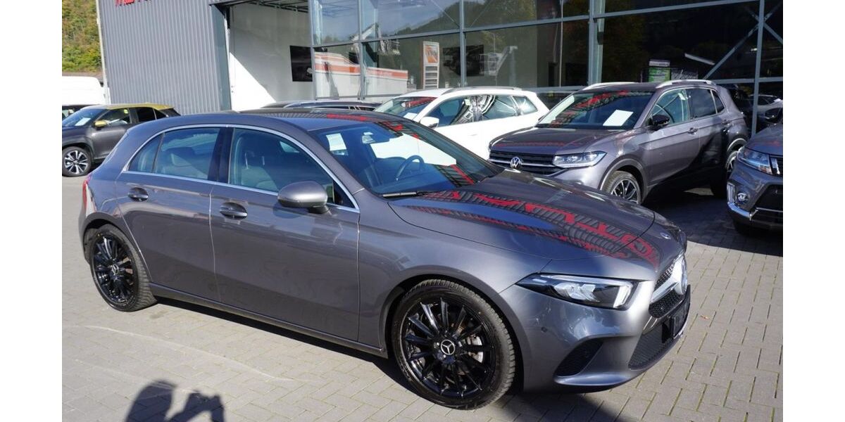 Mercedes-Benz A 200 22.850 km 28.990 &euro; Plettenberg 58840