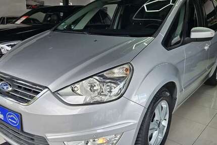 Ford Galaxy 121.109 km 7.999 &euro; Altena 58762