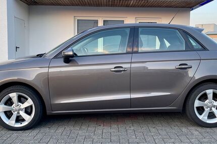 Audi A1 164.000 km 8.800 &euro; Wipperfürth 51688