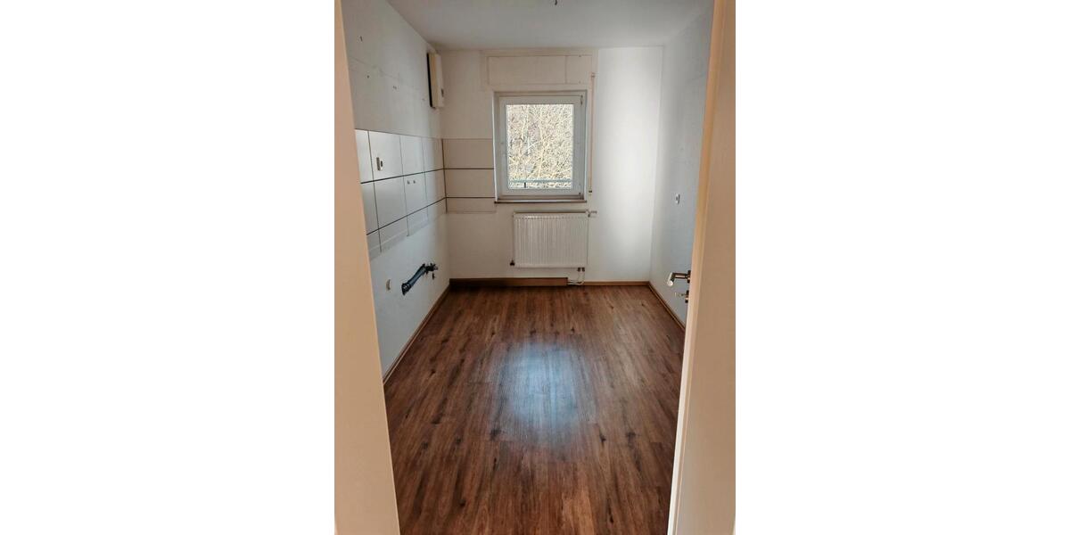 Dachgeschoßwohnung Gummersbach Hepel - 2 Zimmer, 84 m&sup2;, 520&euro; | Angebot:25046391
