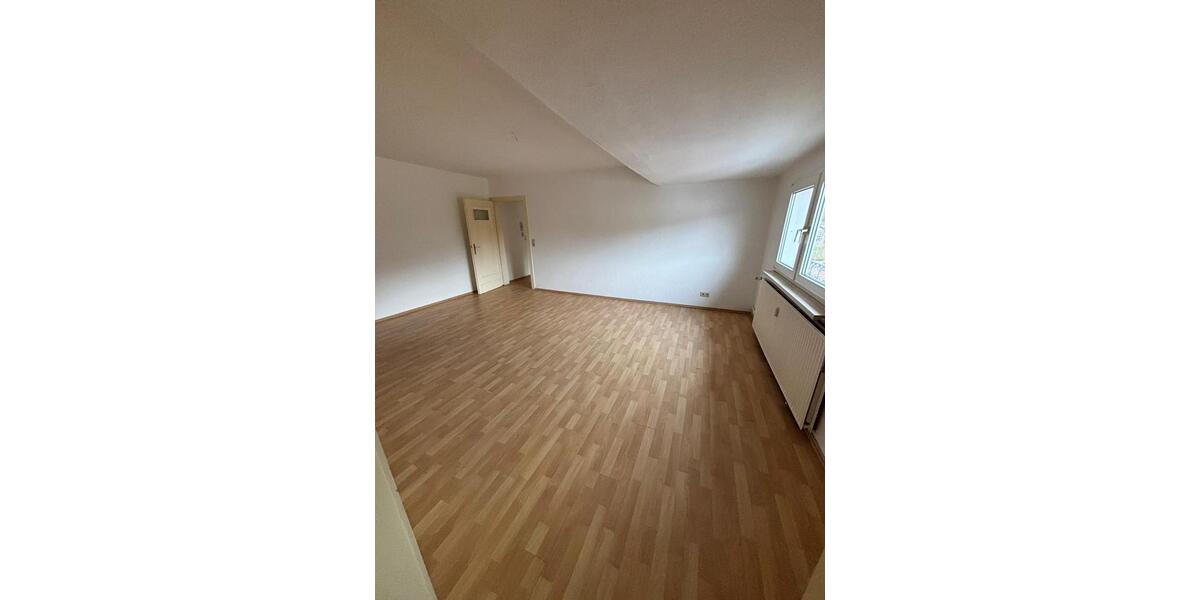 Etagenwohnung Gummersbach Berstig Süd - 2 Zimmer, 69 m&sup2;, 500&euro; | Angebot:25545638