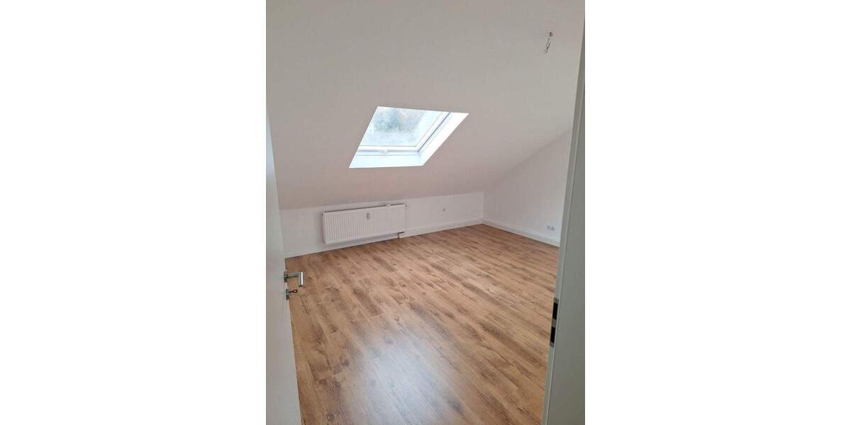 Etagenwohnung Lüdenscheid Brügge - 2 Zimmer, 68 m&sup2;, 400&euro; | Angebot:25687170