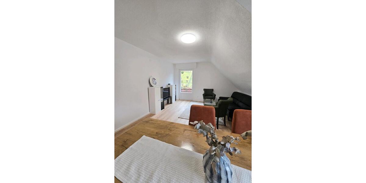 Etagenwohnung Gummersbach - 3 Zimmer, 65 m&sup2;, 850&euro; | Angebot:25967639