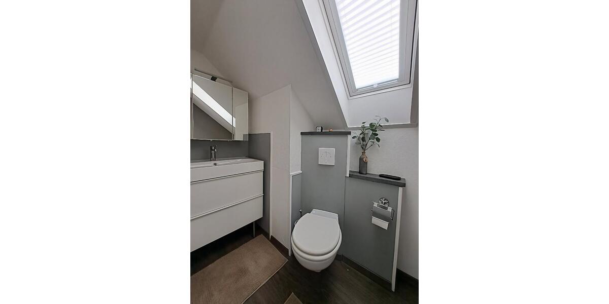 Einfamilienhaus Gummersbach Hepel - 8 Zimmer, 209 m&sup2;, 440.000&euro; | Angebot:25813938