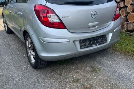 Opel Corsa 111.800 km 3.300 &euro; Bergneustadt 51702
