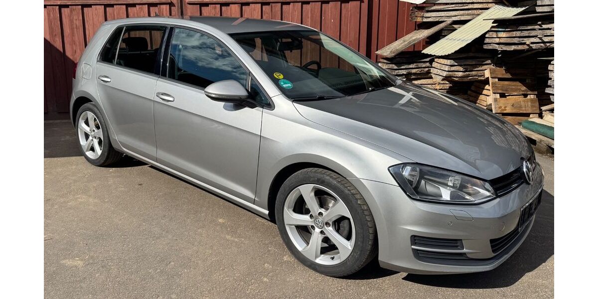 VW Golf 208.245 km 7.999 &euro; Attendorn 57439