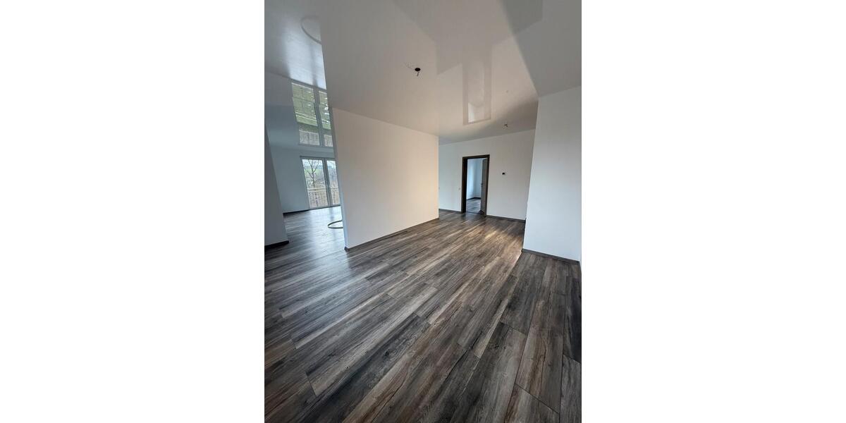Etagenwohnung Gummersbach - 4 Zimmer, 123 m&sup2;, 390.000&euro; | Angebot:26717648