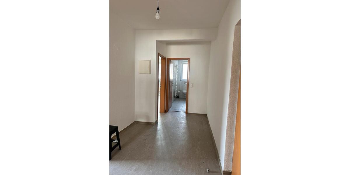 Etagenwohnung Hagen - 2 Zimmer, 75 m&sup2;, 790&euro; | Angebot:26021735