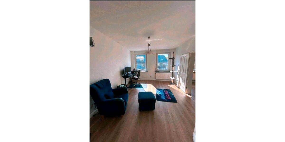 Etagenwohnung Gummersbach Berstig Süd - 4 Zimmer, 100 m&sup2;, 950&euro; | Angebot:25921613