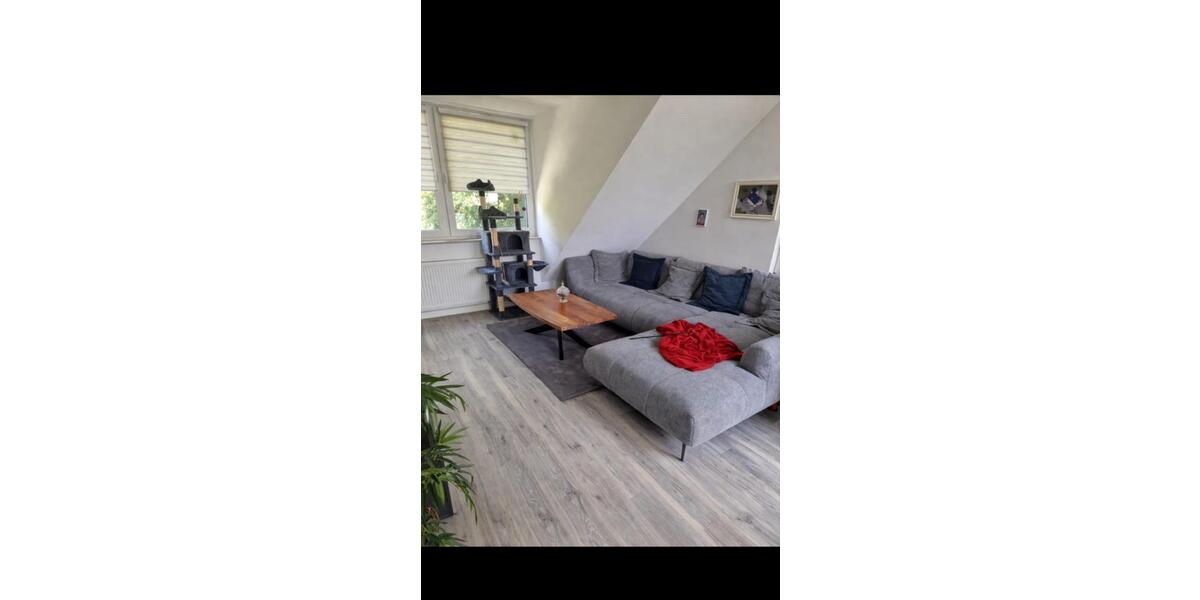 Dachgeschoßwohnung Gummersbach Berstig Süd - 2 Zimmer, 45 m&sup2;, 660&euro; | Angebot:25589834