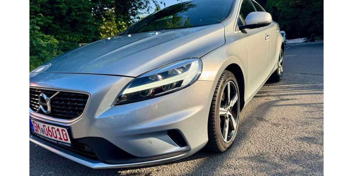 Volvo V40 25.000 km 18.499 &euro; Engelskirchen 51766