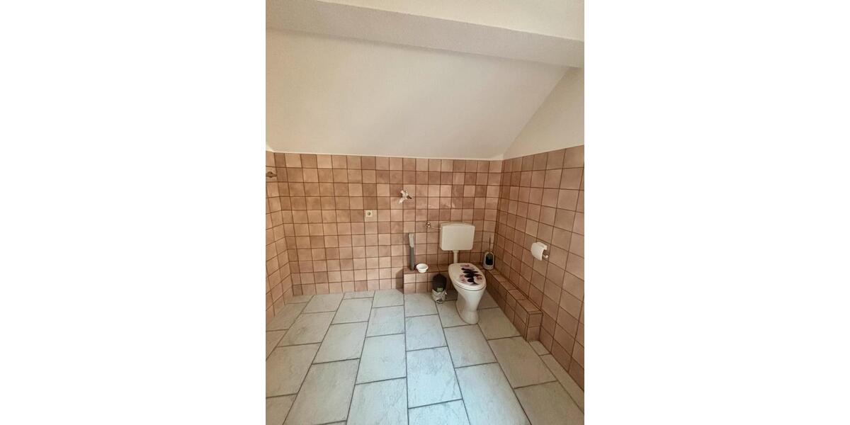 Etagenwohnung Gummersbach Berstig Süd - 2 Zimmer, 65 m&sup2;, 520&euro; | Angebot:26461507