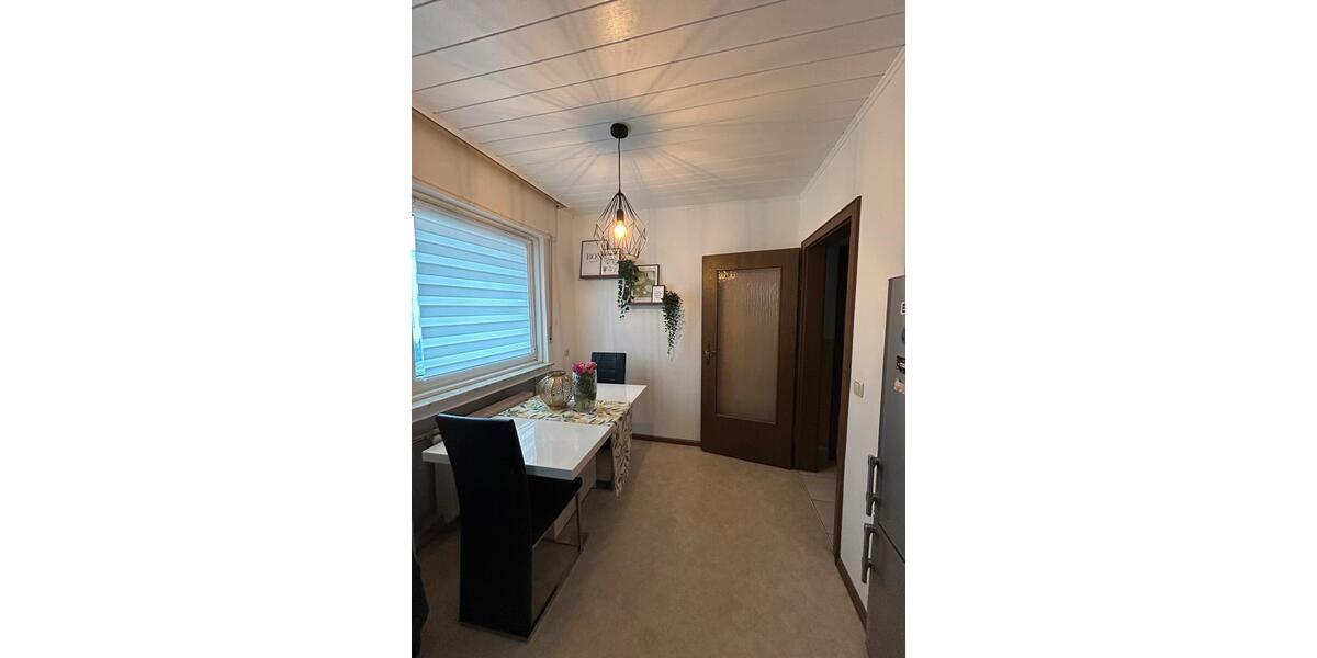 Erdgeschoßwohnung Lüdenscheid - 3 Zimmer, 74 m&sup2;, 148.000&euro; | Angebot:25273351