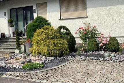 Haus Reichshof - 10 Zimmer, 240 m&sup2;, 530.000&euro; | Angebot:27014357