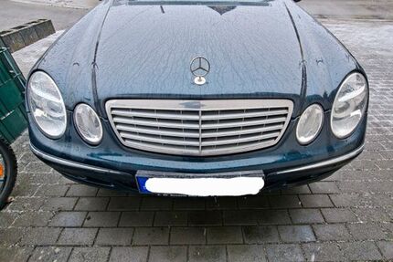 Mercedes-Benz E 220 335.000 km 2.200 &euro; Reichshof 51580