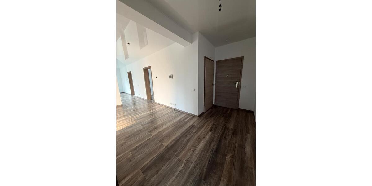 Etagenwohnung Gummersbach - 4 Zimmer, 123 m&sup2;, 390.000&euro; | Angebot:26717648