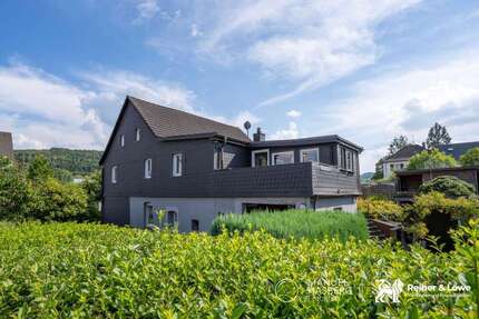 Haus Bergneustadt - 8 Zimmer, 176 m&sup2;, 219.000&euro; | Angebot:27108950
