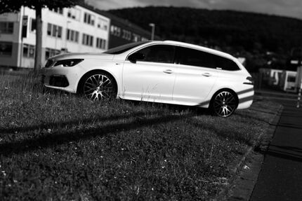 Peugeot 308 135.000 km 14.500 &euro; Schwelm 58332