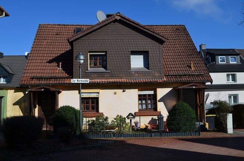 Einfamilienhaus Lüdenscheid - 5 Zimmer, 152 m&sup2;, 260.000&euro; | Angebot:25729864
