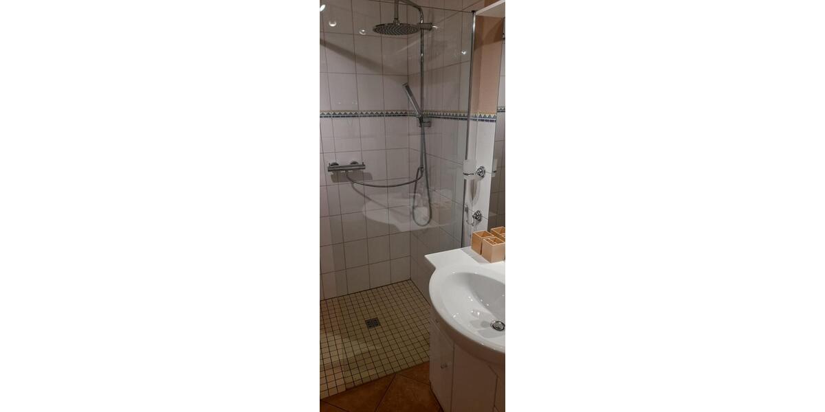 Erdgeschoßwohnung Finnentrop - 1 Zimmer, 52 m&sup2;, 450&euro; | Angebot:25656608