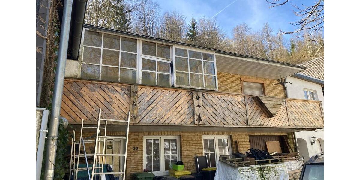 Doppelhaushälfte Olpe - 12 Zimmer, 200 m&sup2;, 1.250&euro; | Angebot:23580942