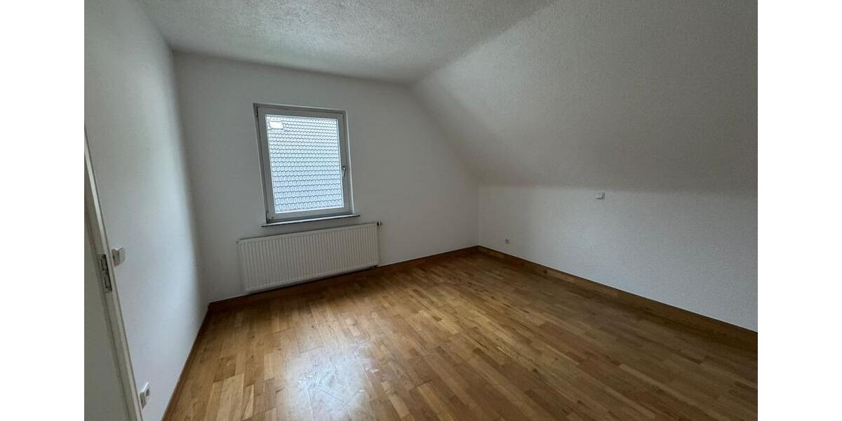 Etagenwohnung Gummersbach Berstig Süd - 3 Zimmer, 81 m&sup2;, 750&euro; | Angebot:26420215