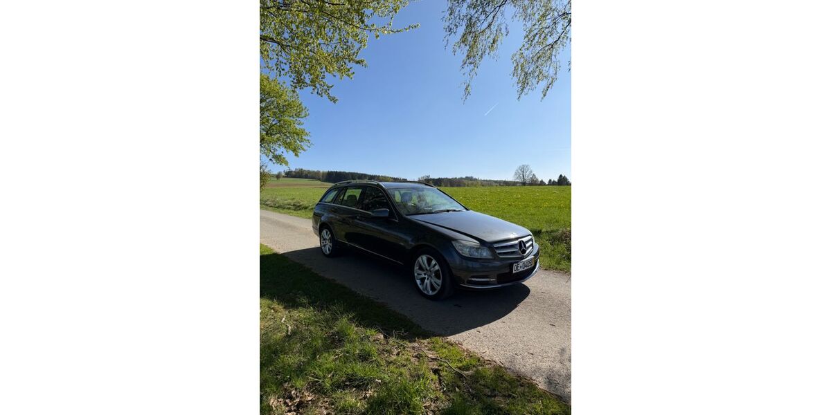 Mercedes-Benz C 220 273.000 km 4.500 &euro; Drolshagen 57489