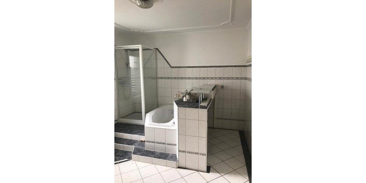 Etagenwohnung Lüdenscheid Othlinghausen - 3 Zimmer, 88 m&sup2;, 590&euro; | Angebot:26591556