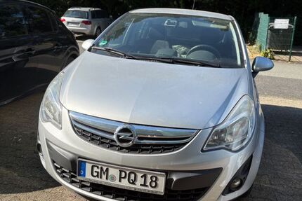 Opel Corsa 165.600 km 1.350 &euro; Radevormwald 42477