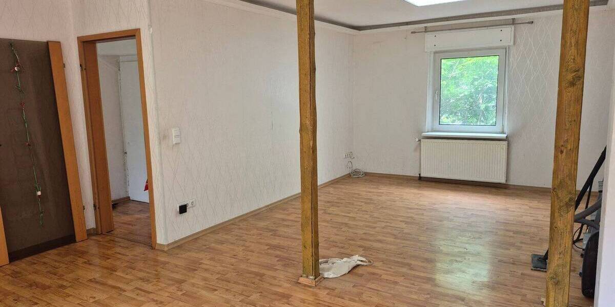 Doppelhaushälfte Lüdenscheid Staberg - 5 Zimmer, 168 m&sup2;, 125.000&euro; | Angebot:26891477