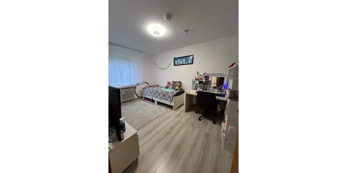 Etagenwohnung Gummersbach / Strombach Strombach - 3 Zimmer, 71 m&sup2;, 129.000&euro; | Angebot:25896357