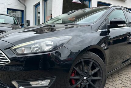 Ford Focus 183.000 km 4.649 &euro; Gummersbach (Zwischen Toom Markt und ATU) 51645