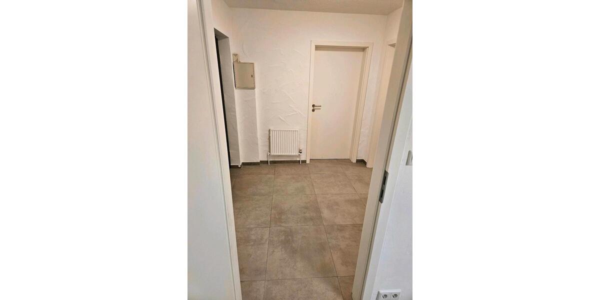 Erdgeschoßwohnung Wipperfürth - 1 Zimmer, 45 m&sup2;, 400&euro; | Angebot:26035005