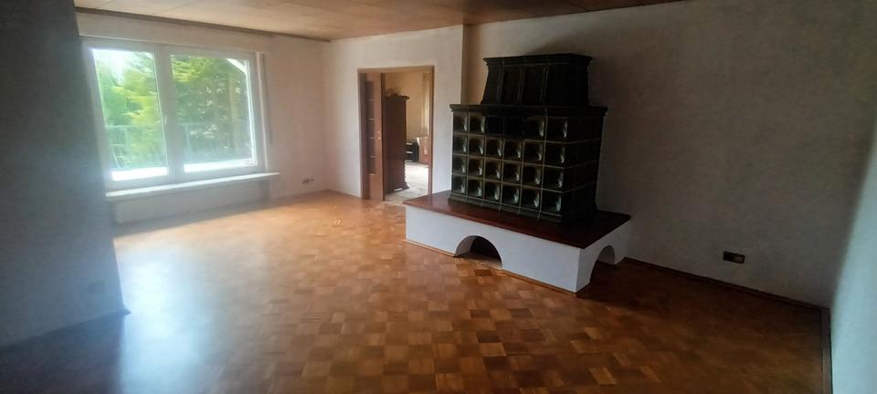 Erdgeschoßwohnung Lüdenscheid Brügge - 4.5 Zimmer, 106 m&sup2;, 900&euro; | Angebot:26512699