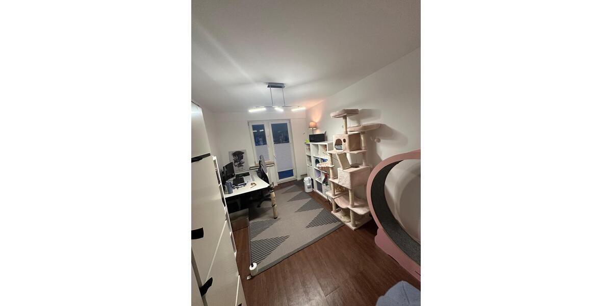 Etagenwohnung Plettenberg - 4 Zimmer, 107 m&sup2;, 850&euro; | Angebot:25931870