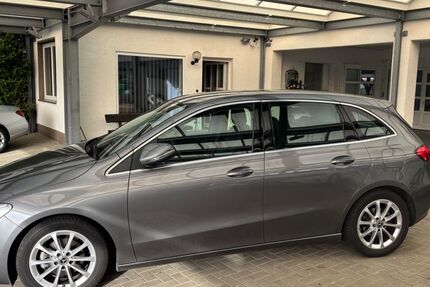 Mercedes-Benz B 180 53.000 km 21.500 &euro; Marienheide-Rodt 51709
