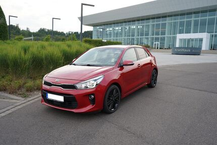 Kia Rio 96.000 km 10.790 &euro; Gummersbach 51643