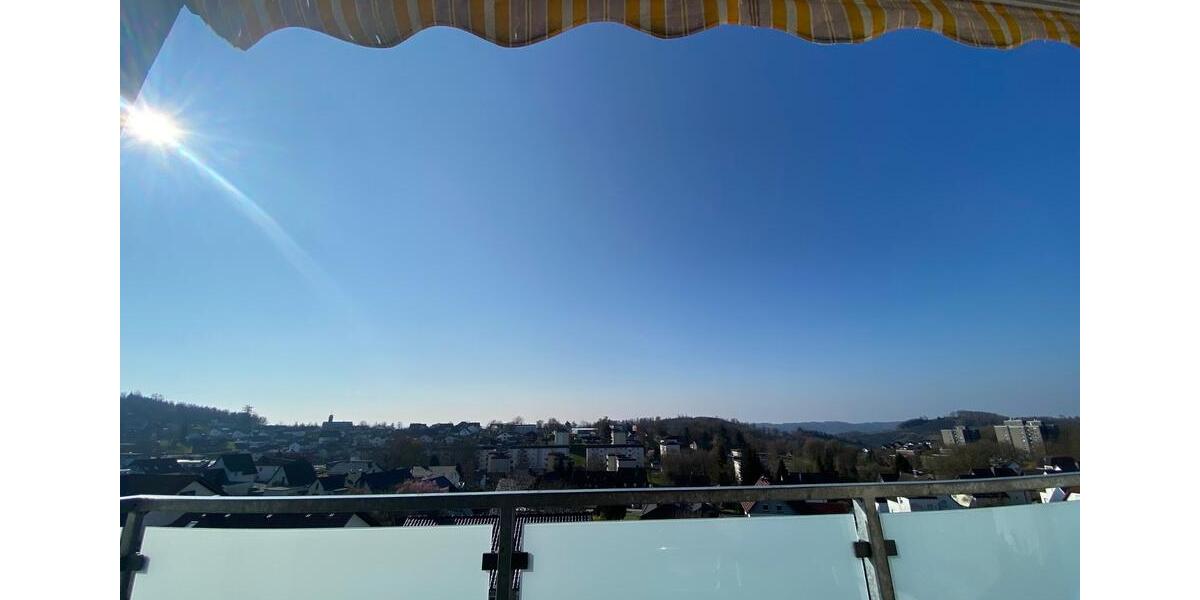 Etagenwohnung Bergneustadt - 3 Zimmer, 81 m&sup2;, 179.000&euro; | Angebot:26765892