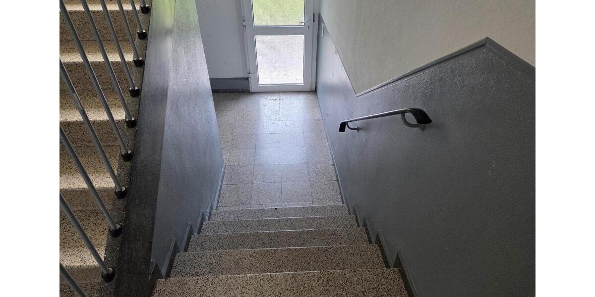 Erdgeschoßwohnung Werdohl - 3 Zimmer, 67 m&sup2;, 380&euro; | Angebot:25750098