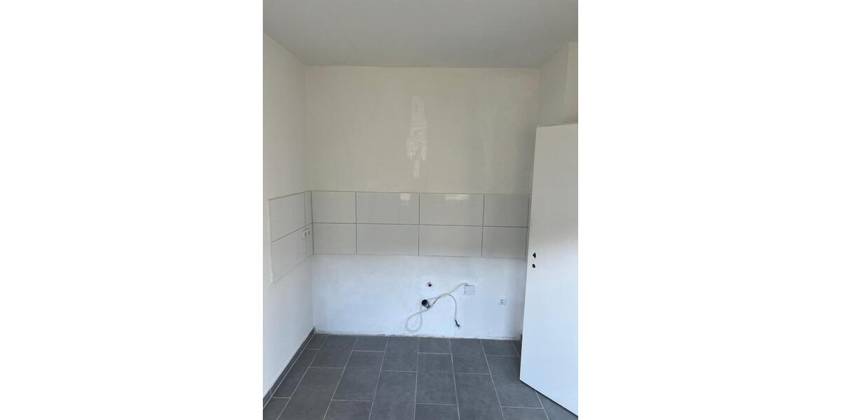 Etagenwohnung Iserlohn Letmathe - 2 Zimmer, 80 m&sup2;, 830&euro; | Angebot:25859706