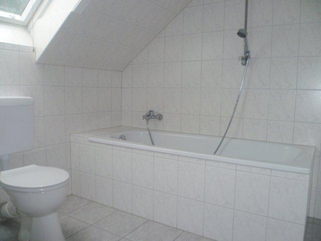 Etagenwohnung Gummersbach Berstig Süd - 2.5 Zimmer, 70 m&sup2;, 490&euro; | Angebot:26456181