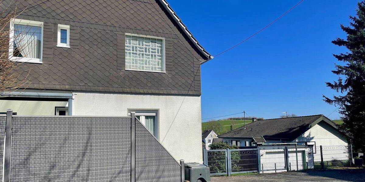 Mehrfamilienhaus, Wohnhaus Gummersbach Gummeroth - 7 Zimmer, 173 m&sup2;, 369.000&euro; | Angebot:26065596