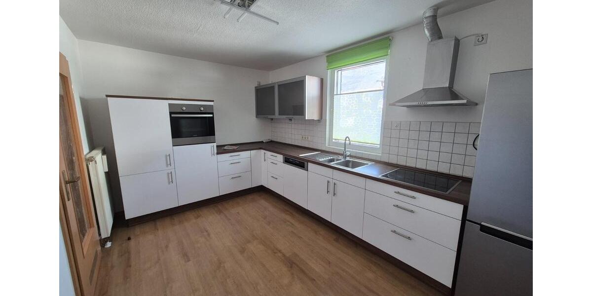 Etagenwohnung Drolshagen - 3 Zimmer, 85 m&sup2;, 680&euro; | Angebot:25721913