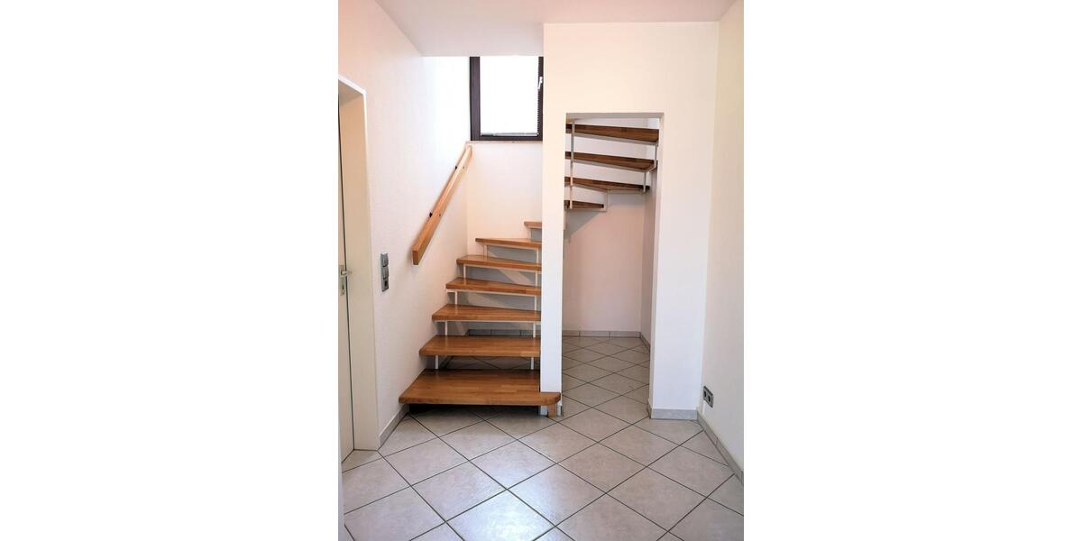 Maisonettenwohnung Lüdenscheid Staberg - 2.5 Zimmer, 65 m&sup2;, 169.000&euro; | Angebot:25380008