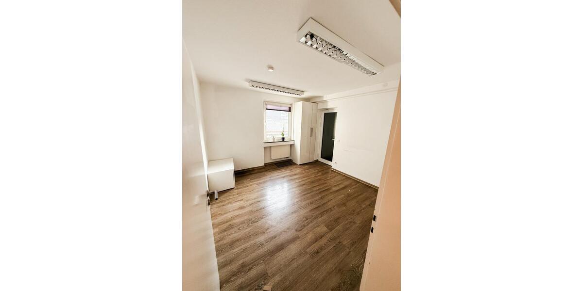 Gewerbeobjekt Olpe - 1.550&euro; | Angebot:24769874