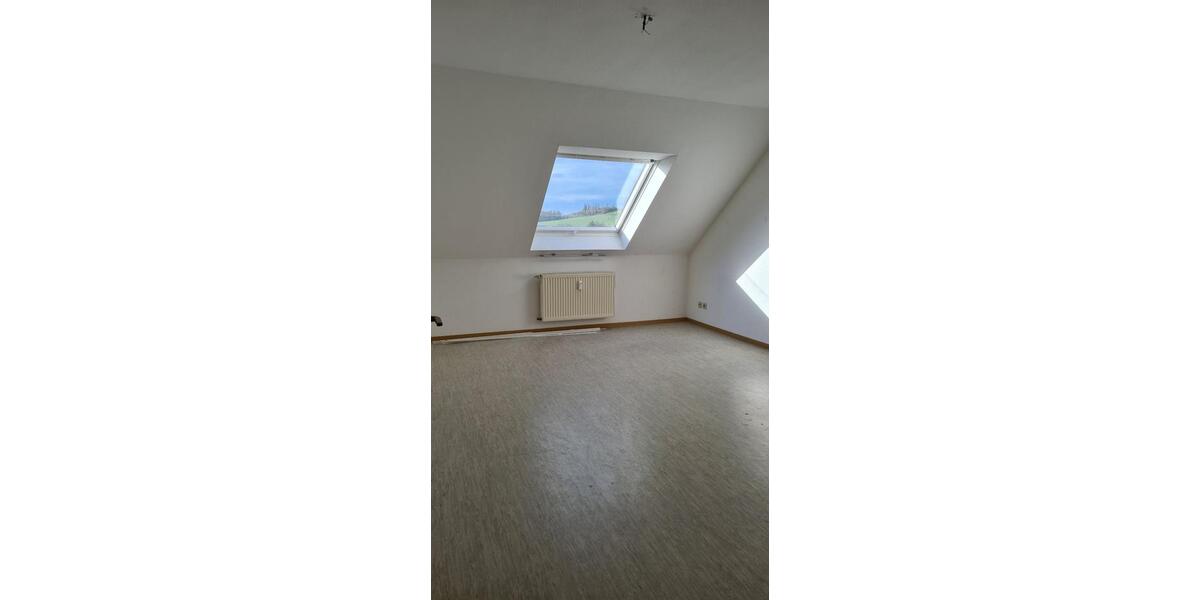 Dachgeschoßwohnung Gummersbach Hepel - 2 Zimmer, 67 m&sup2;, 434&euro; | Angebot:25719998