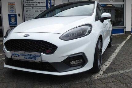 Ford Fiesta 74.368 km 15.990 &euro; Meinerzhagen 58540
