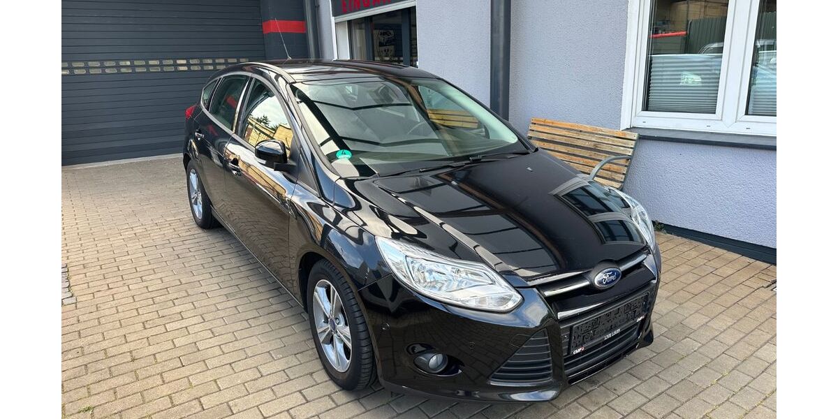 Ford Focus 98.000 km 3.250 &euro; Schwerte 58239