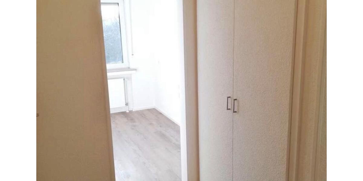 Etagenwohnung Hagen Hagen-Mitte - 3 Zimmer, 80 m&sup2;, 640&euro; | Angebot:25934311